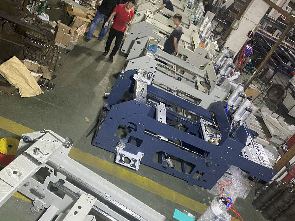 吹膜機、制袋機專(zhuān)業(yè)制造商